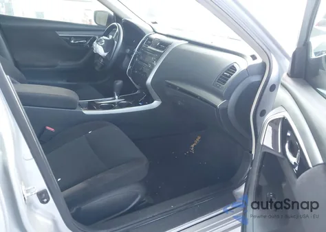 2013 Nissan Altima 2.5 S z USA, uszkodzony, nr VIN 1N4AL3AP0DC138950